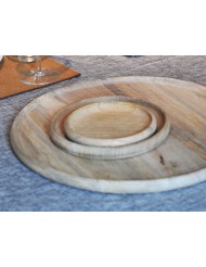 Ronde serveerschotel in hout